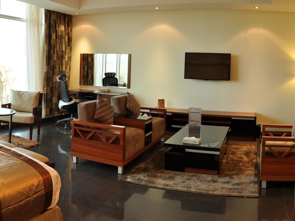 Nelover Qurtubah Hotel Riyadh Luaran gambar